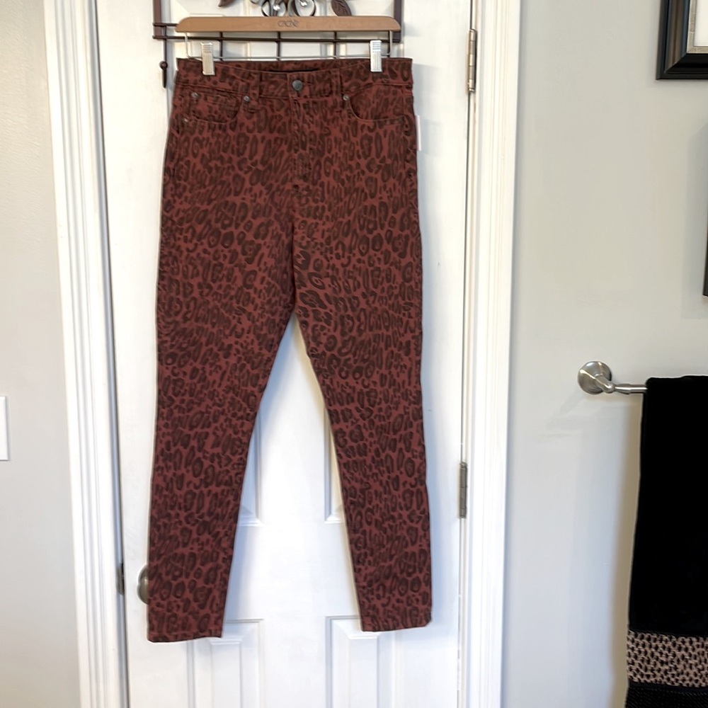 NWT Joe's Leopard Print Skinny Jeans